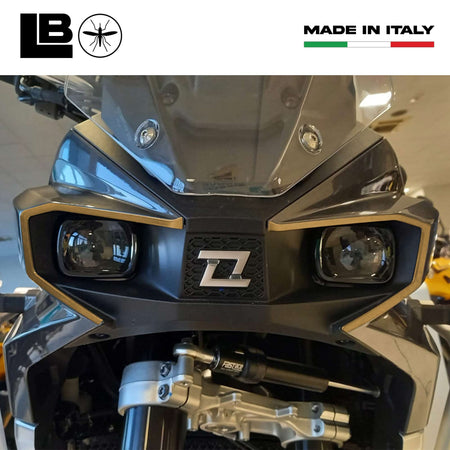 Adesivi resinati 3D compatibili con Kove 800X Protezioni Cornice Faro moto
