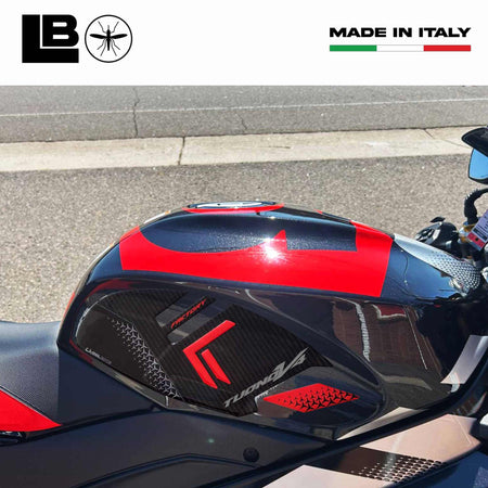 Adesivi Protezioni Laterali moto compatibili con Aprilia Tuono V4 Factory 2025