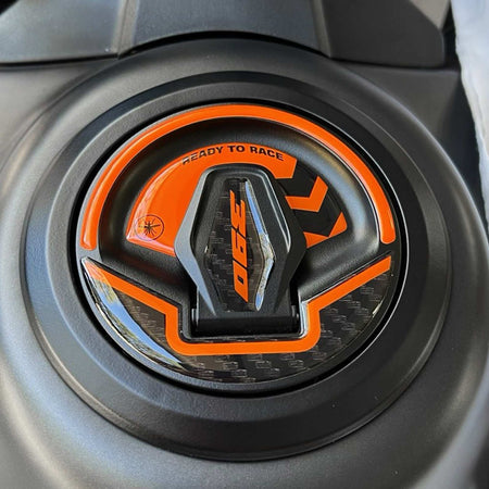 Adesivo 3D Protezione Tappo Serbatoio compatibile con Ktm 390 enduro cross 2026