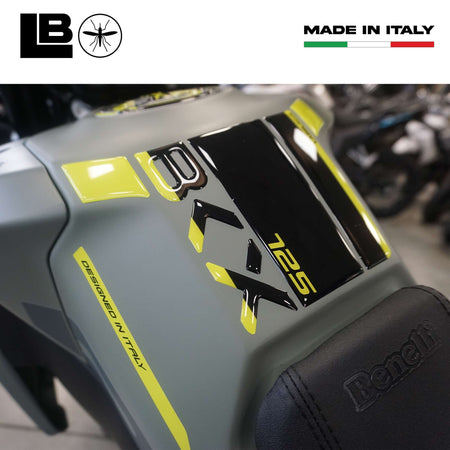 Adesivo resina gel 3D Paraserbatoio moto compatibile con Benelli BKX 125 125s