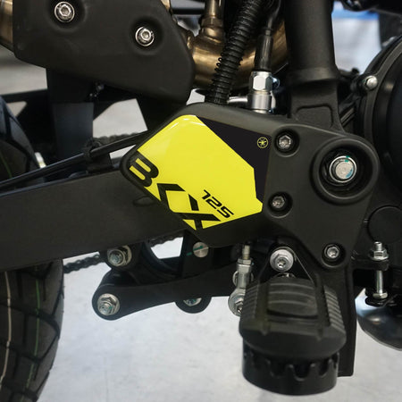 Adesivi Gel 3D Protezioni Battitacco moto compatibili con Benelli BKX 125 125s