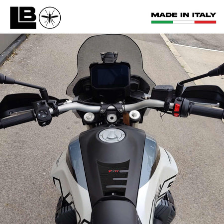 Adesivo Gel 3D Protezione Paraserbatoio compatibile con Moto Guzzi V85TT 2024-26