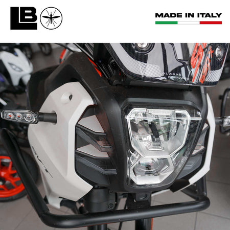 Adesivi Protezioni Frontali Cupolino moto compatibili con QJ Motor SVT650X 2026