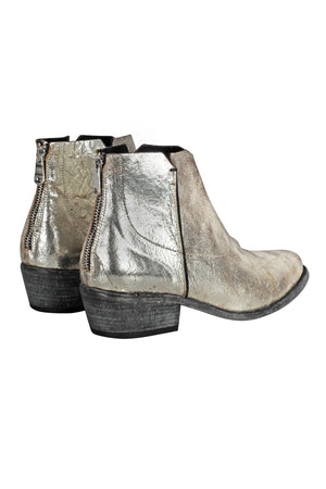 CURIOSITe Curiosite - Stivaletti - 451299 - Argento da donna
