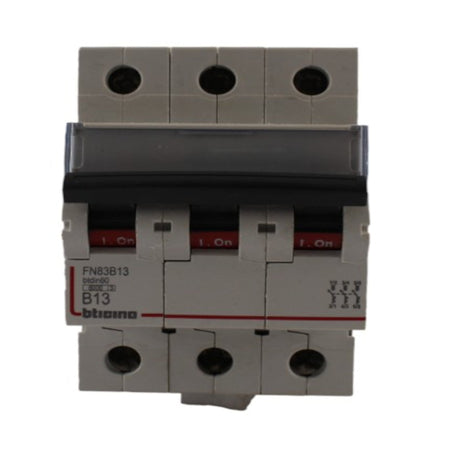 Interruttore magnetotermico 3 poli 3 moduli 13A Bticino