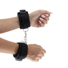Bondage kit con polsiere cavigliere collare guinzaglio mascherina ball-gag frusta corda paletta dado pinze 11 pz fetish
