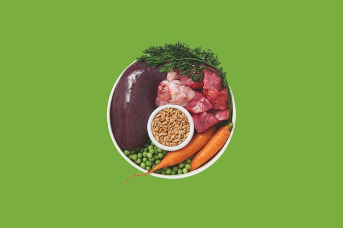 Lily's Kitchen Organic Beef Supper con Manzo e Carote per Cani Adulti 150gr