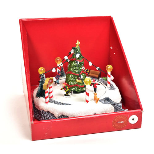 Paesaggio Natalizio con Musica Luci e Movimento a Batteria 22X21.5X17Cm Mercury 71815