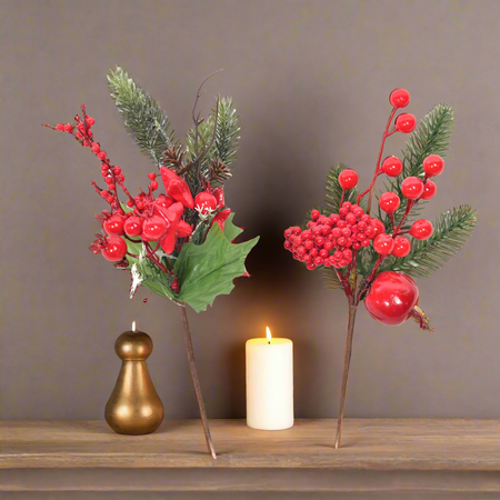 Rametto natalizio con bacche rosse e foglie decorative h 26,5 cm