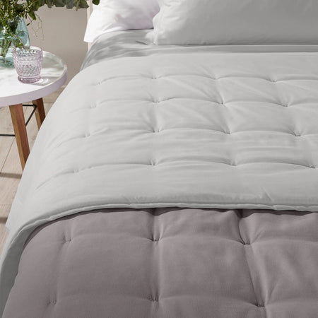 Calduccia Mia ! Caleffi Trapunta Microfibra Alta Qualità Peso Gr 200 MQ. medio mezza stagione