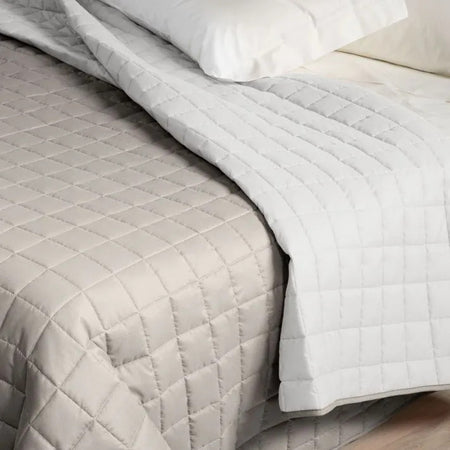 Copriletto Trapuntato Modern ! Caleffi in Microfibra - Eleganza e Comfort per Ogni Stagione