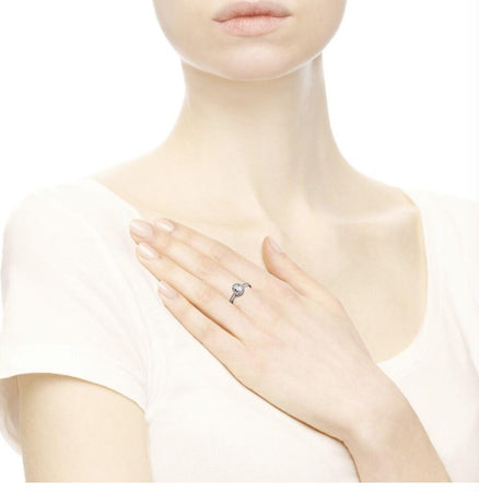 Pandora Anello Punto Luce ovale scintillante