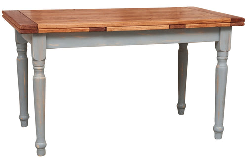 Biscottini Tavolo allungabile in legno massello di tiglio struttura grigio anticato piano finitura naturale. Made in Italy