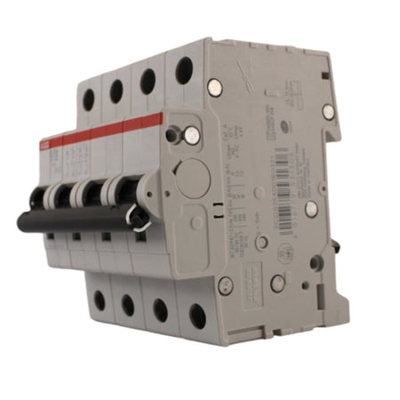 Interruttore magnetotermico 4 poli 4 moduli 32A curva D ABB