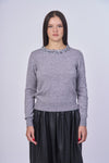 Maglia grigia con girocollo con pietre argente