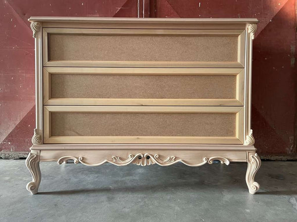 MOBILI 2G - Cassettiera 3 cassetti classica barocco Legno grezzo 135x56x102