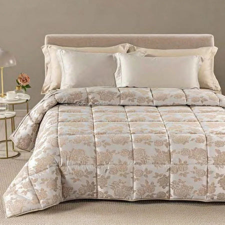 Trapunta Floret ! Caleffi raso Jacquard: Eleganza Floreale e Lusso Invernale