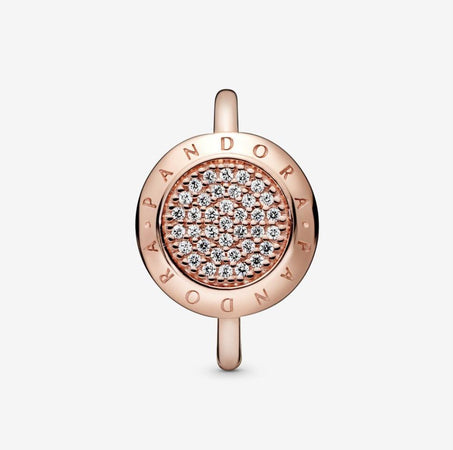 Pandora anello con pavé e logo Pandora