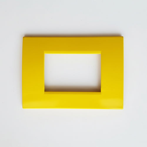 PLACCA GIALLA IN ABS PER SCATOLE RETTANGOLARI SERIE SOFT 3/4/6 POSTI