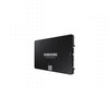 Samsung 870 EVO e' un SSD da 256GB di capacita' e velocita' di letture di 560MB/s