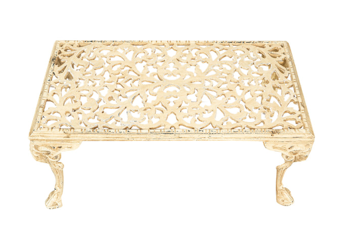 Biscottini Tavolino da fumo in ghisa finitura anticata Molto robusto, stabile Offerta