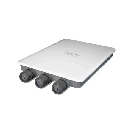 FORTIAP-234F - ACCESS POINT PER USO OUTDOOR - TRE MODULI RADIO, ANTENNE INTERNE, 2 PORTE 10/100/1000