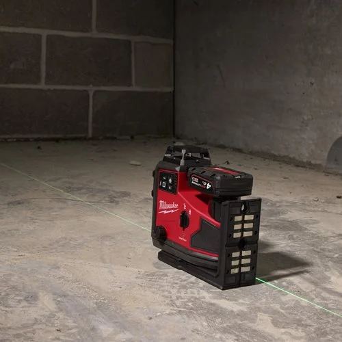 LIVELLA LASER VERDE 'MILWAUKEE' M12 A3PLO-401C