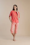 Pigiama donna in cotone con maglia a manica corta e pantalone bermuda con stampa