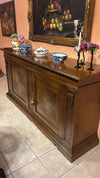 MOBILI 2G - Credenza Madia in Legno Massello 2 Ante e 2 Cassetti Noce Bassano Intarsio 213x55x108H (505F)