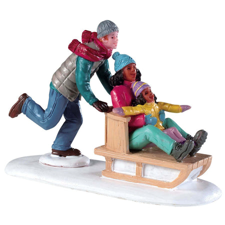 Famiglia sulla neve, personaggio per villaggio di Natale in Poliresina‎