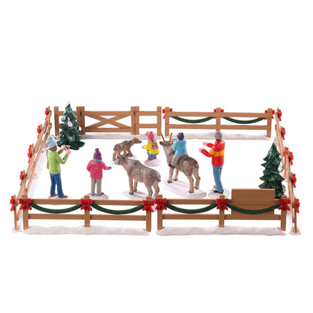 Zoo delle Renne personaggi per villaggio di Natale in Poliresina‎