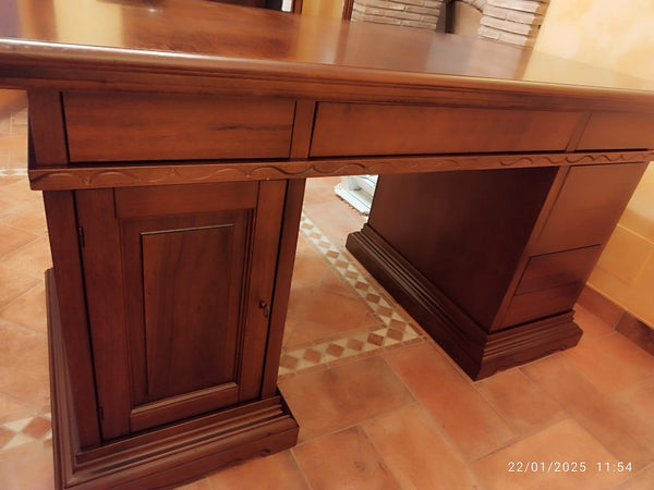 MOBILI 2G - SCRIVANIA PORTA PC ARTE POVERA IN LEGNO TINTA NOCE 160X80X87