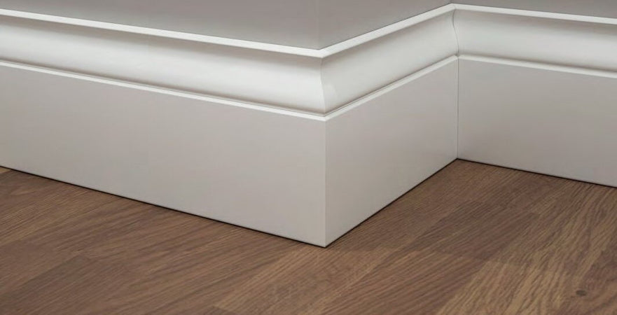 96 METRI LINEARI DI BATTISCOPA in legno MASSELLO HELIZABETH 120X13 Fai da te/Prodotti per la costruzione/Materiali da costruzione/Pavimenti/Materiali per pavimenti/Battiscopa Eternal Parquet - Ariano Irpino, Commerciovirtuoso.it