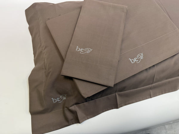 Lenzuola Be Blumarine "Luce" – In Pregiato Percalle di Cotone con Logo in Cristalli