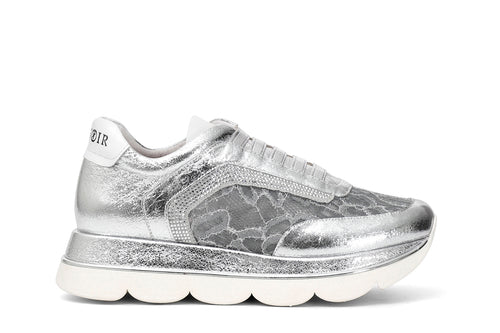 SLIP-ON IN PELLE LAMINATA E PIZZO