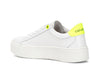 SNEAKERS IN VITELLO CON DETTAGLI FLUO