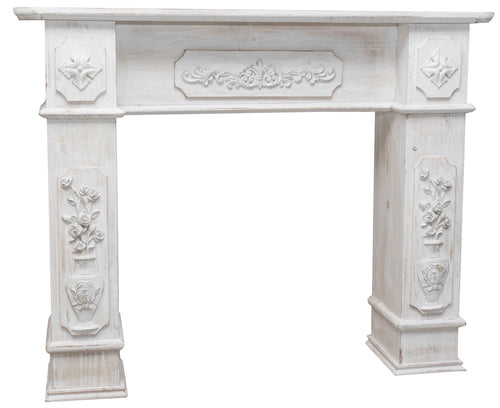 Biscottini Cornice camino in legno finitura bianca anticata L121xPR28xH96 cm realizzata