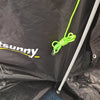 Tenda da Campeggio 3 Posti con 2 Stanze Interne con Finestre e Coperture, 475x264x172 cm, Nero EJ8A20-285V00BKEJ8