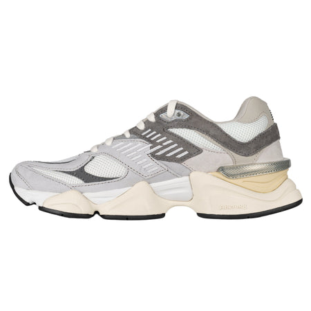 NEW BALANCE 9060 Sneakers in Grey da uomo
