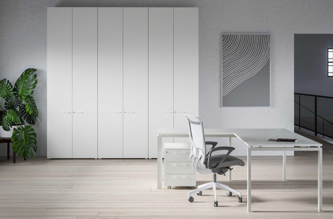 Scrivania operativa per ufficio con top in melaminico e struttura metallica cm. 120/140/160/180/200 x80x73h