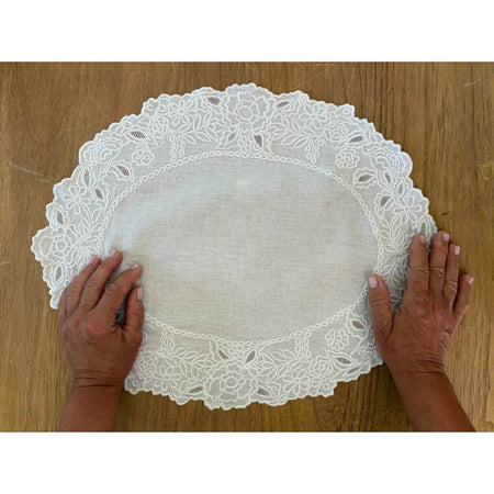 Blanc Mariclò Set Runner + Centri in Lino Ricamate Dentelle 2510B92