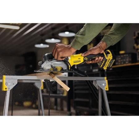Sega circolare brushless da 115 mm - 18 V - 4.500 giri/min, 2 direzioni di taglio, LED - Gamma V20 - STANLEY FATMAX, SFMCS515B-XJ