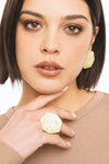 Anello elastico con pietra esagonale in acrilico | MYA ACCESSORIES