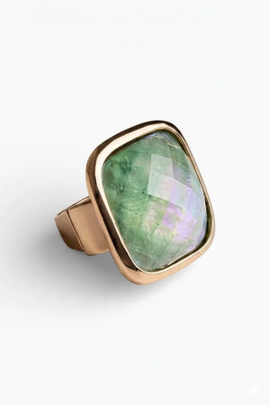 Anello elastico con pietra quadrata in acrilico | MYA ACCESSORIES
