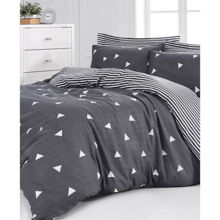 Completo letto - 1 copripiumino 220 x 240 cm + 2 federe 60 x 60 cm - 65% cotone, 35% poliestere - Grigio