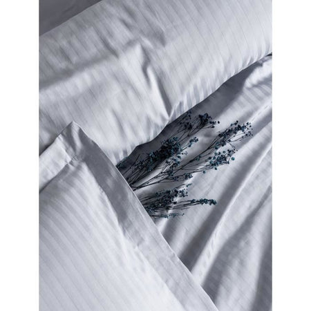 Completo letto - 1 copripiumino 220 x 240 cm + 2 federe 60 x 60 cm - 100% raso di cotone - Grigio