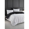 Completo letto - 1 copripiumino 220 x 240 cm + 2 federe 60 x 60 cm - 65% cotone, 35% poliestere - Bianco