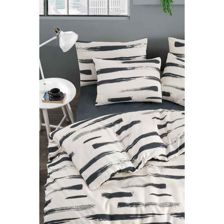 Completo letto - 1 copripiumino 220 x 240 cm + 2 federe 60 x 60 cm - 65% cotone, 35% poliestere - Bianco