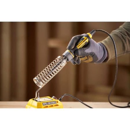 Saldatore - 18 V - da 204 C a 484 C - gamma V20 - STANLEY FATMAX, SFMCE040B-XJ