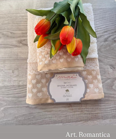 Set Asciugamani 1+1 Via Roma 60 Romantica Cuori – Spugna di Cotone Jacquard 420 gr/m²